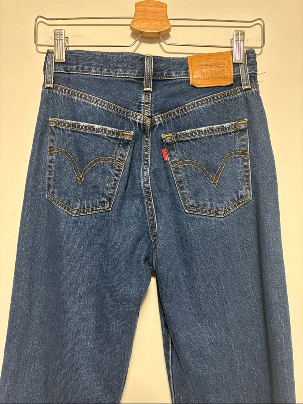 LEVI’S Ribcage Straight Ankle Jeans - Picture 7 of 11